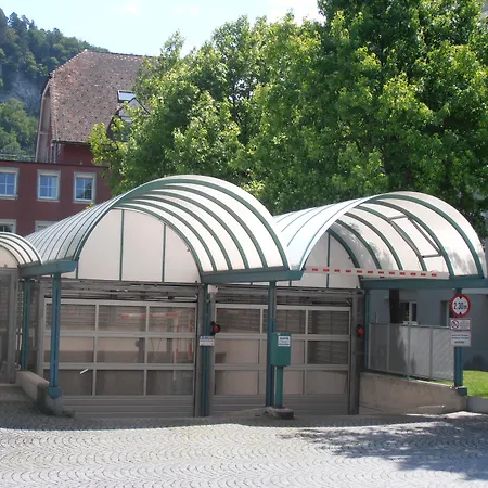 Baeren فندق فلدكرش